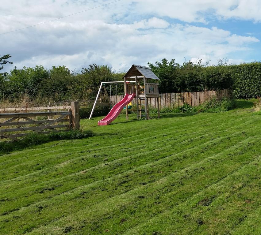 Old Farm Holiday Cottages - Scottish Borders Chirnside Exterior photo